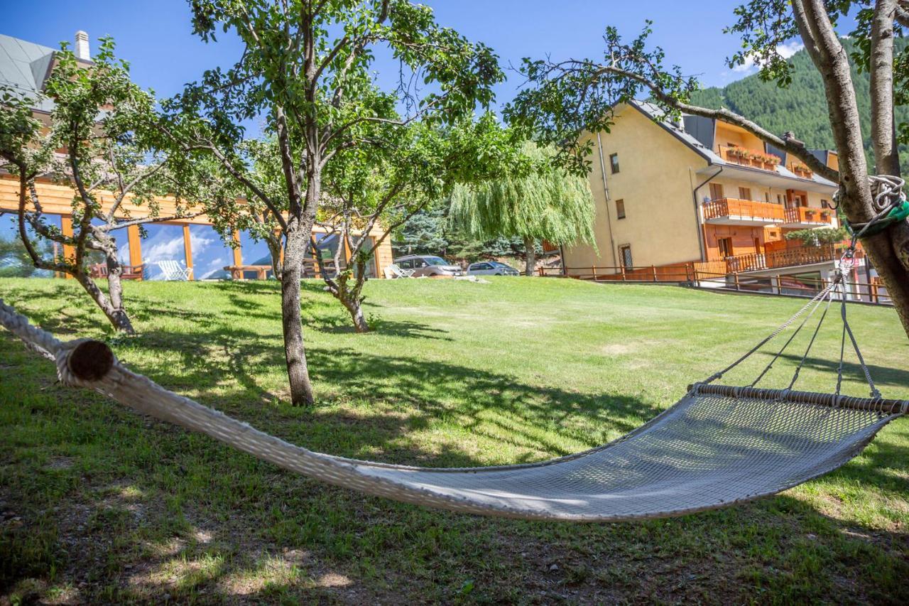 Appartamenti&Wellness Piero Gros Oulx Exterior foto