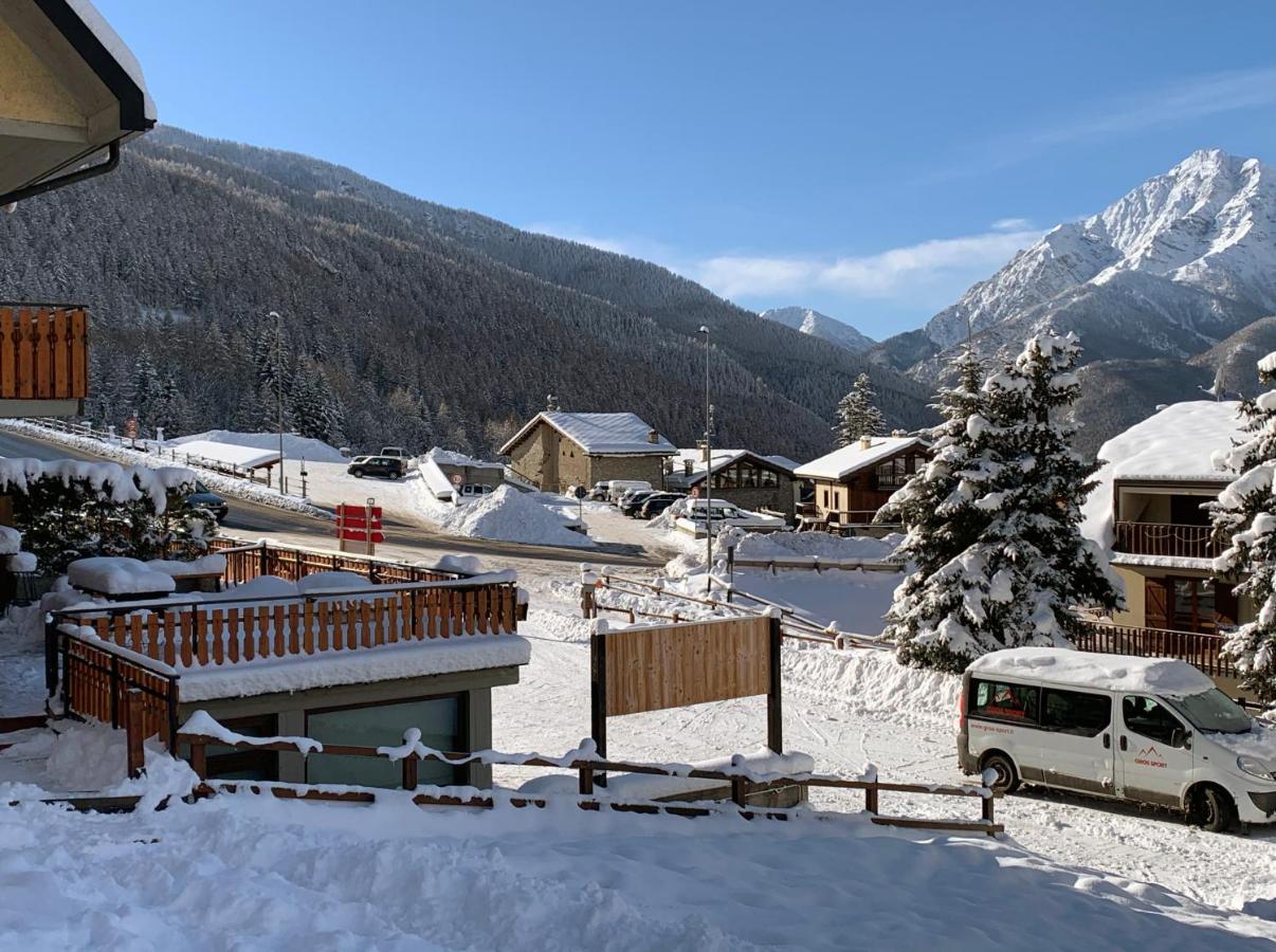 Appartamenti&Wellness Piero Gros Oulx Exterior foto